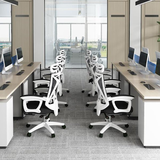 Nên lựa chọn kiểu dáng ghế phù hợp với không gian văn phòng